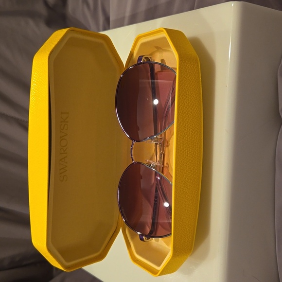 Swarovski Pastel Gradient round metal Sunglasses brand new in case - Picture 14 of 15